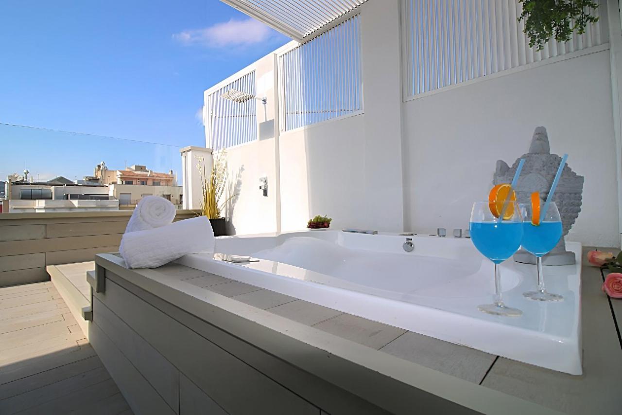 Incredible Penthouse With Jacuzzi In The Center, Unique In The Area Appartement *