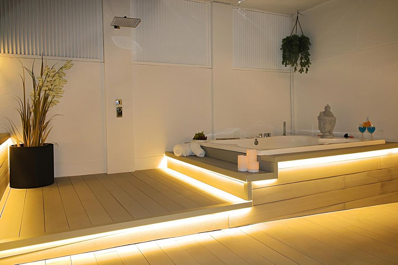 Incredible Penthouse With Jacuzzi In The Center, Unique In The Area Appartement